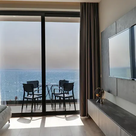 Daed Luxury Apartment *